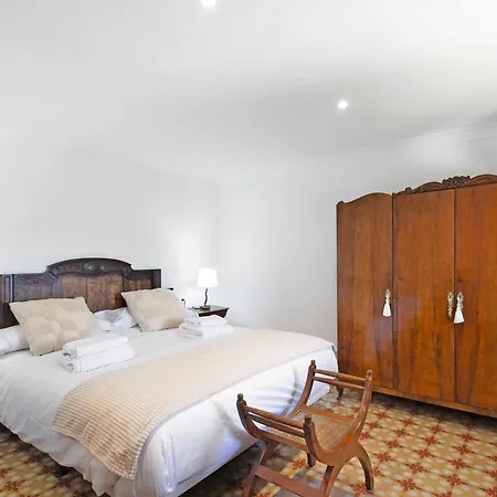 Cal Peret Miquelet Country house *